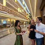 Crystal Tat Pearl Collection Resort