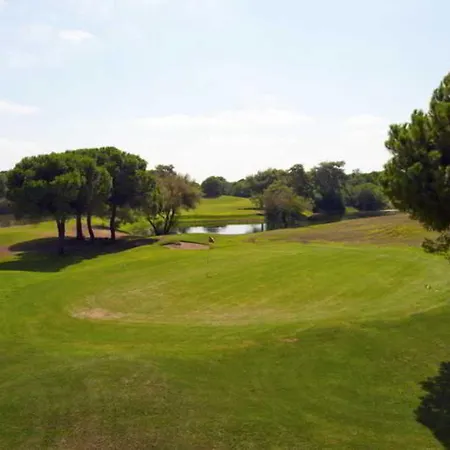 Resort Crystal Tat Golf &