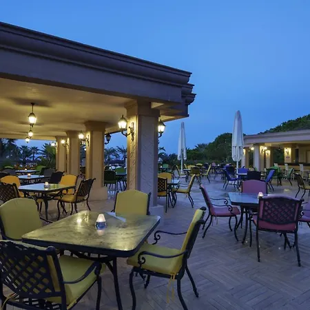 Crystal Tat Golf & Resort