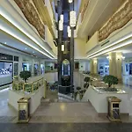 Resort Crystal Tat Pearl Collection 5*