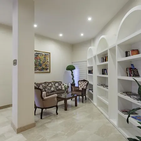 Θέρετρο Crystal Tat Pearl Collection Μπέλεκ